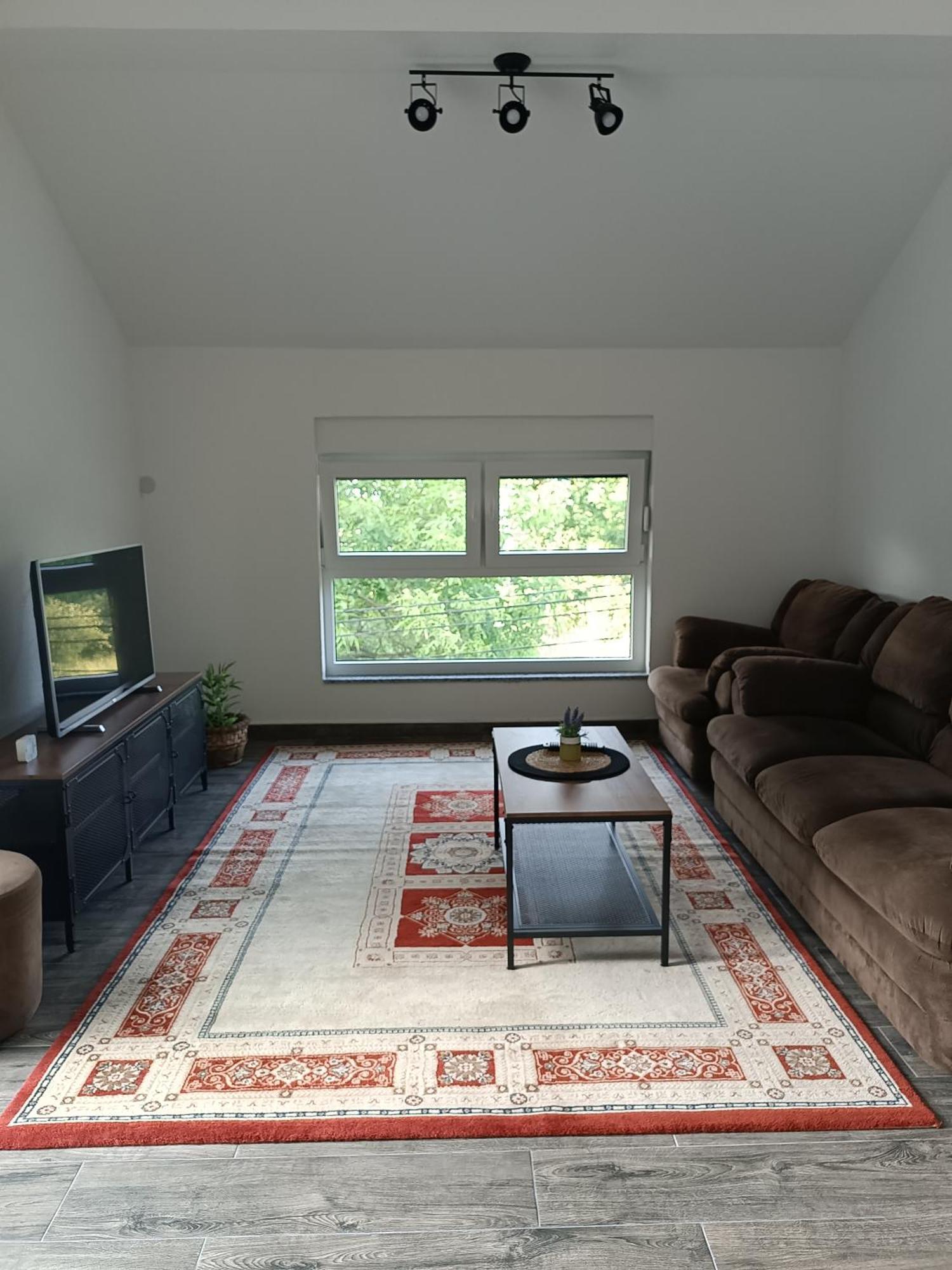 Zen Loft Apartment Тузла Екстериор снимка